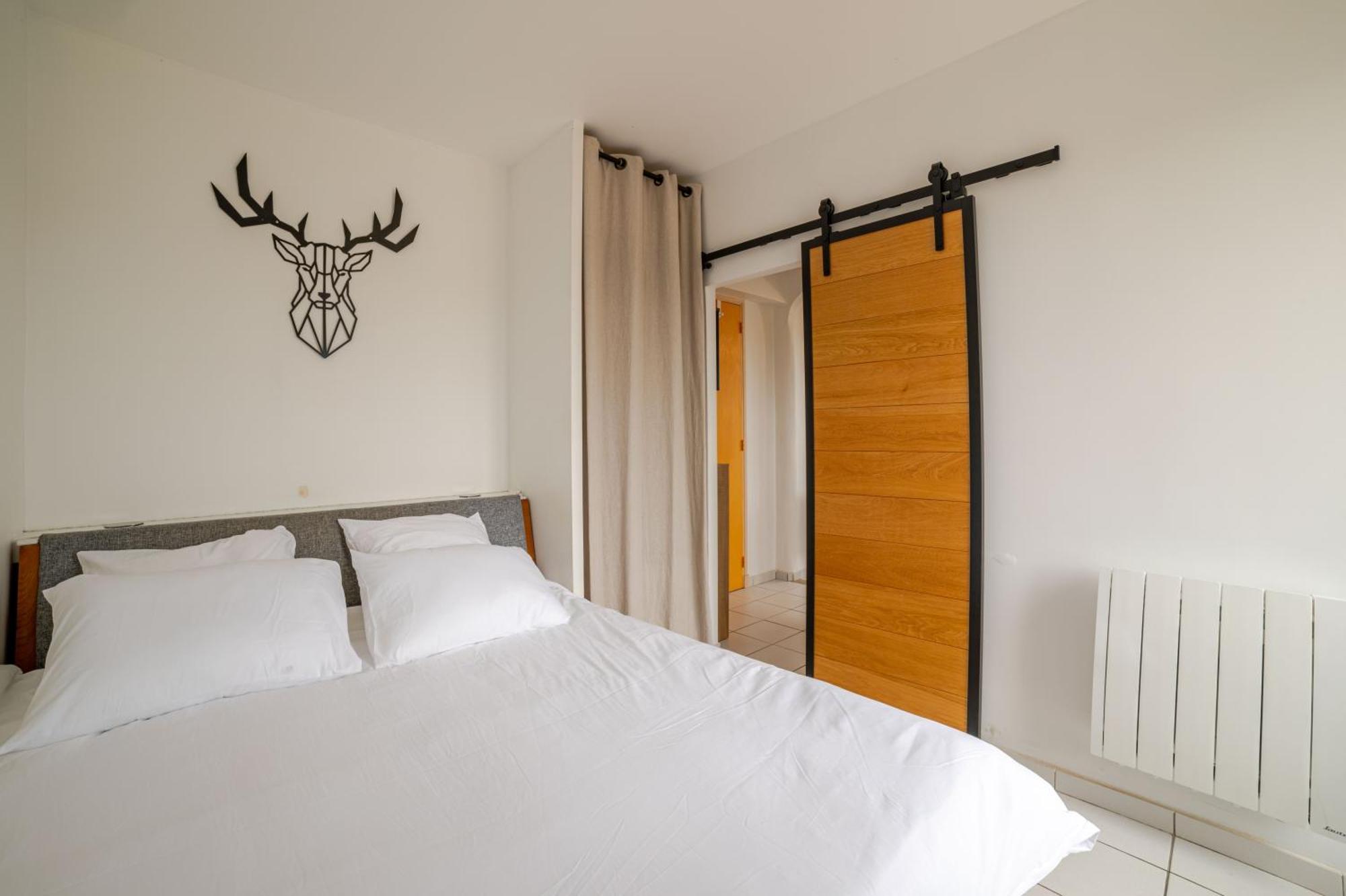 Cocon Comfortable Vue Mer, Clim Et Parking ซานารี-ซูร์-แมร์ ภายนอก รูปภาพ